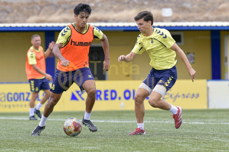 Fotos: Las Palmas Atlético prepara su primera visita de la Liga