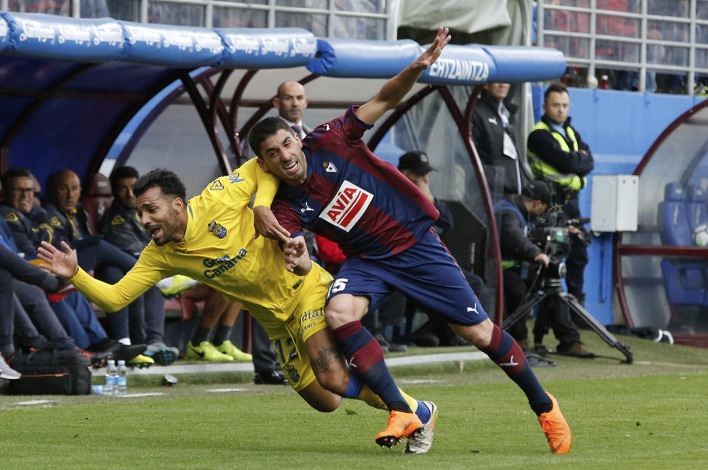 La UD ya supo adaptarse al estilo del Éibar y ganar en Ipurúa