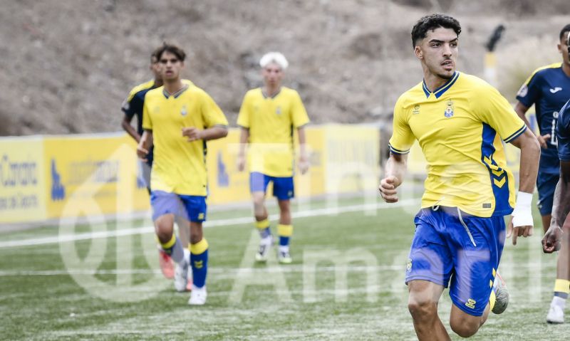 La UD gana 3-1 a la Real Sociedad y acaba tercera en La Palma
