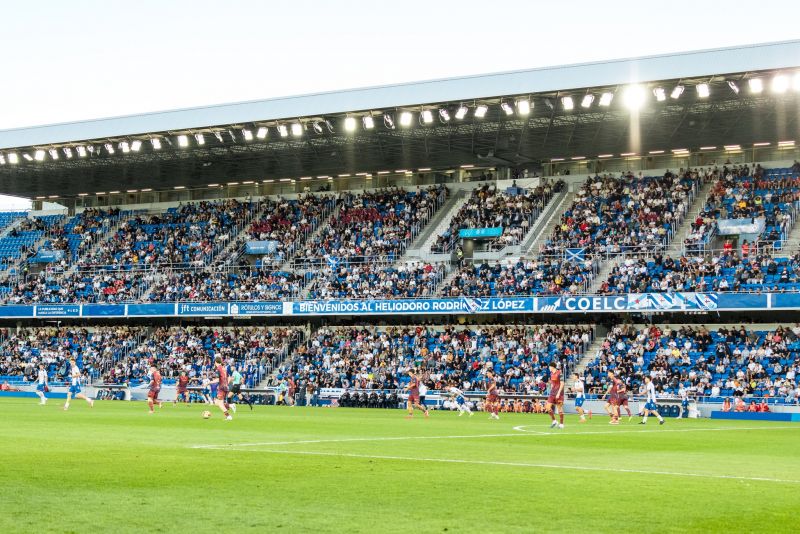 El Tenerife cede 0-1 ante 4.000 espectadores en el Heliodoro