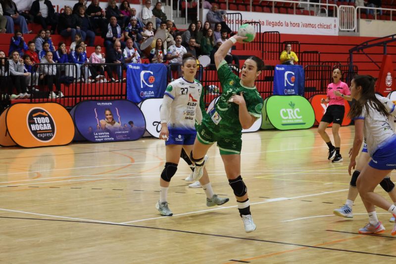 24-16: El Remudas cede en su paso por Elda