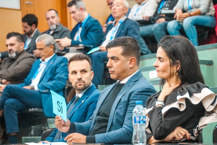 El Tenerife ganó en Zamora y pagó por usar su equipaje