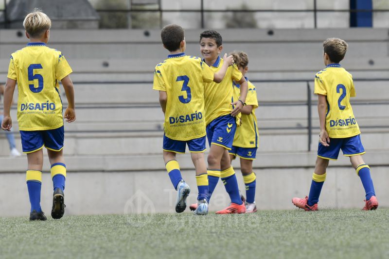 Fotos: El benjamín de la UD se pone en marcha