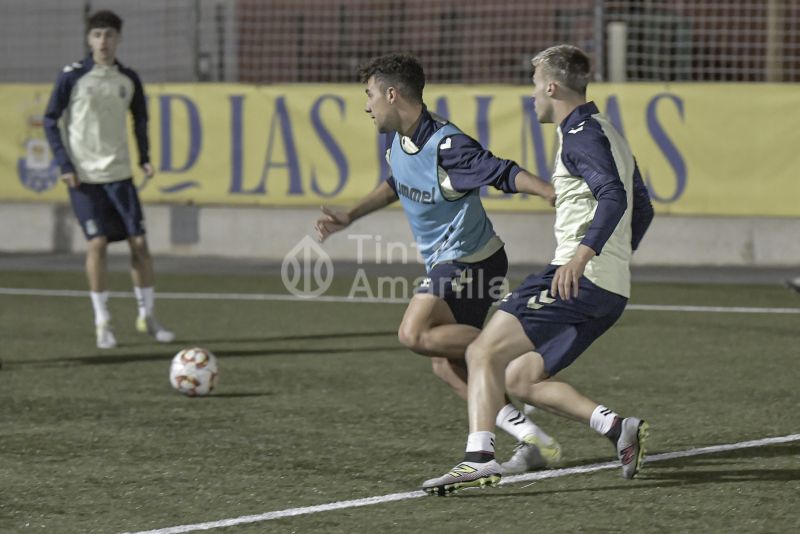 Fotos: La UD, en la recta final para su debut en la Copa juvenil