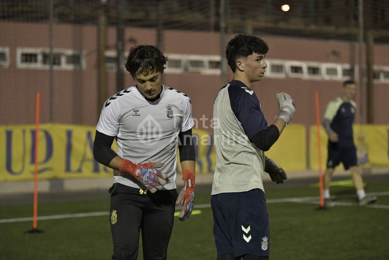 Fotos: La UD, en la recta final para su debut en la Copa juvenil