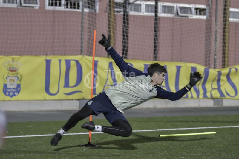 Fotos: La UD, en la recta final para su debut en la Copa juvenil