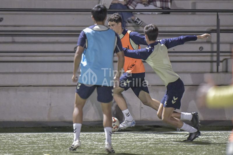 Fotos: La UD, en la recta final para su debut en la Copa juvenil