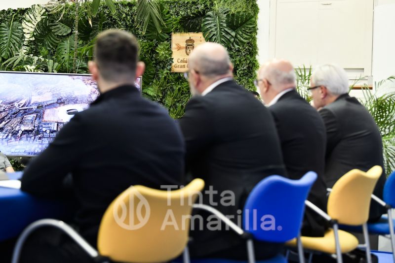 El nuevo estadio es la 'Nube' que acaricia a Gran Canaria