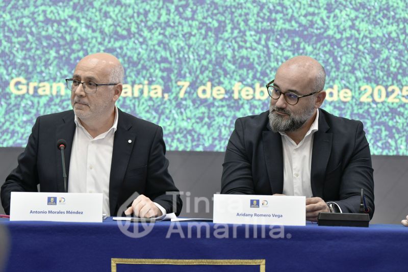 El nuevo estadio es la 'Nube' que acaricia a Gran Canaria