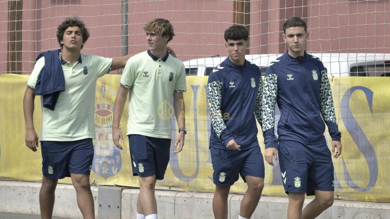 4-0: Laboriosa goleada de la UD para aferrarse al liderato juvenil