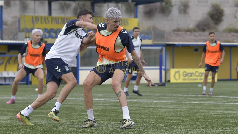 Fotos: Las Palmas C prepara la tercera etapa de su liga