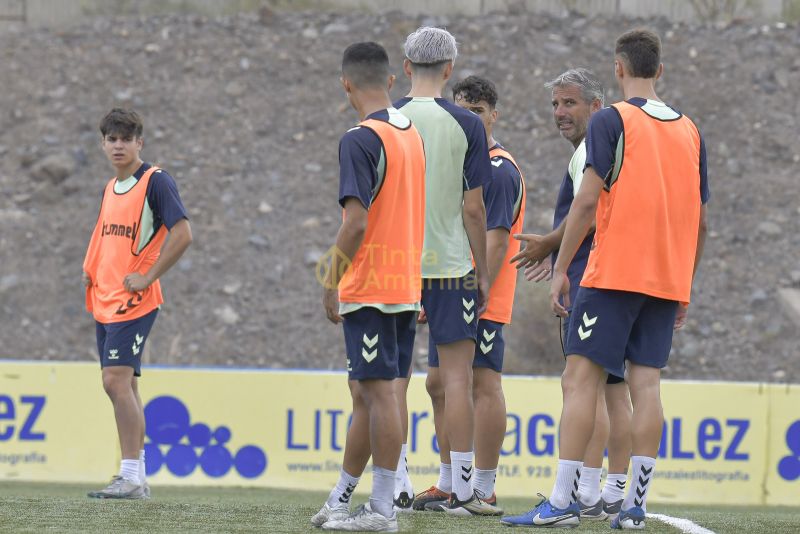 Fotos: Las Palmas C prepara un choque de líderes