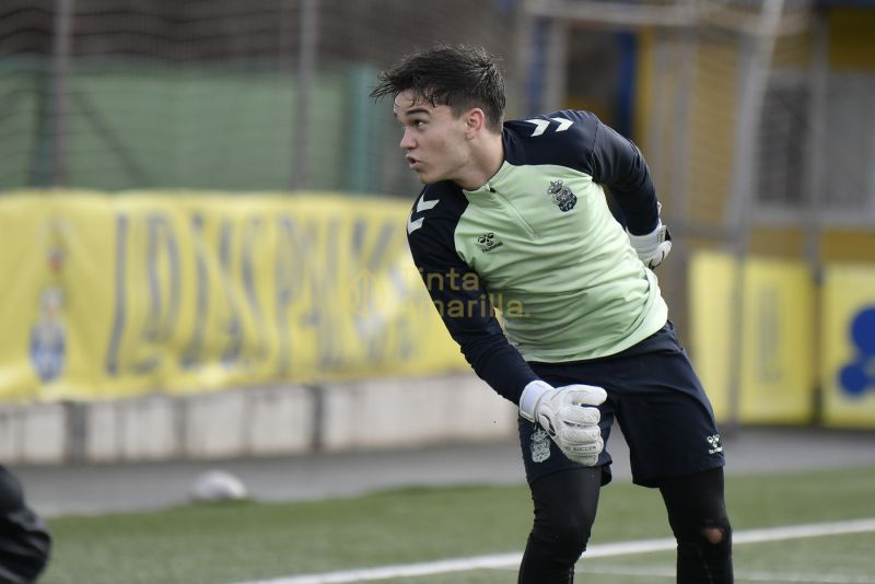 Fotos: Las Palmas C cuida su visita a Los Nidillos