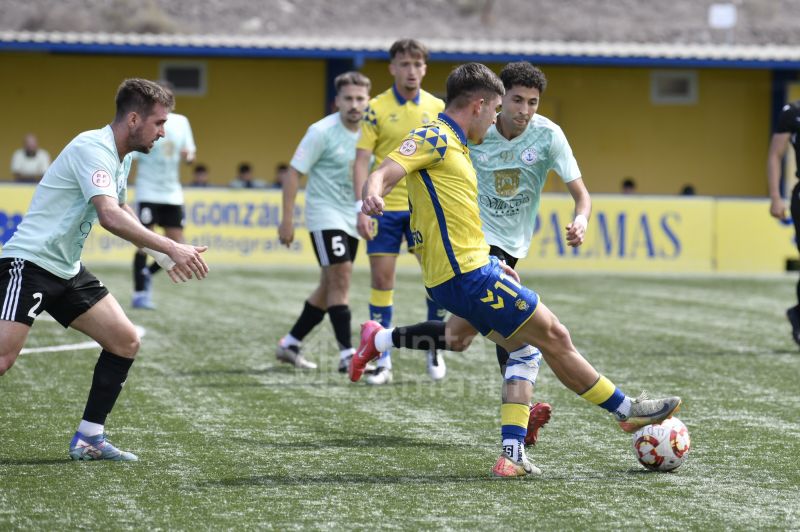 6-0: El filial saca el látigo y restablece el colchón de 7 puntos