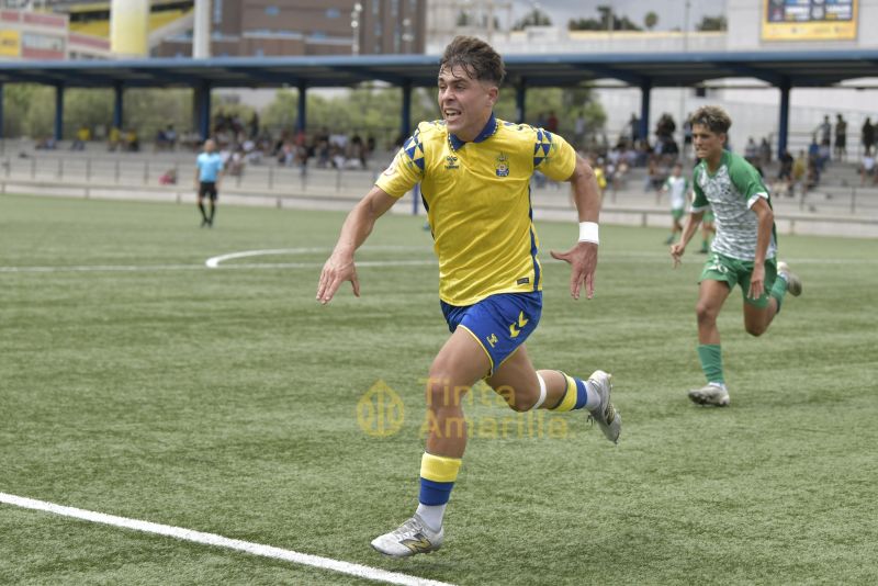 6-0: El juvenil de la UD pone su maquinaria goleadora en marcha