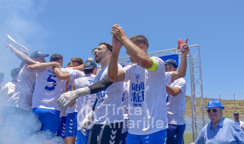 Fotos: El álbum del quinto ascenso de la UD Tamaraceite