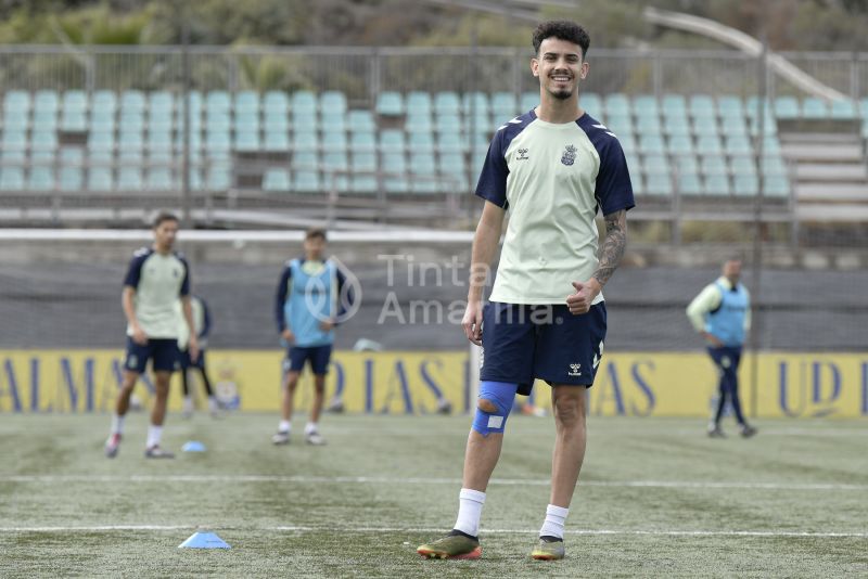 Fotos: Las Palmas C, ante su visita al Playas de Sotavento