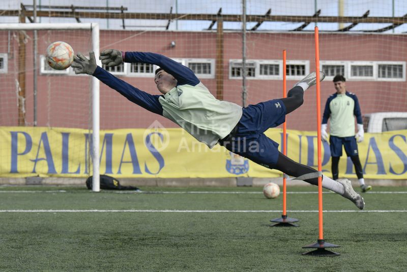 Fotos: Las Palmas C, ante su visita al Playas de Sotavento