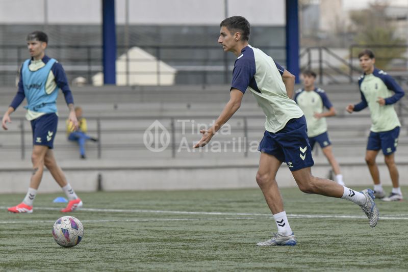 Fotos: Las Palmas C, ante su visita al Playas de Sotavento