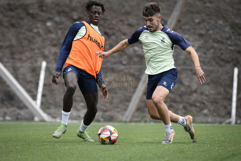 Fotos: Las Palmas Atlético, ante el sprint final de su Liga