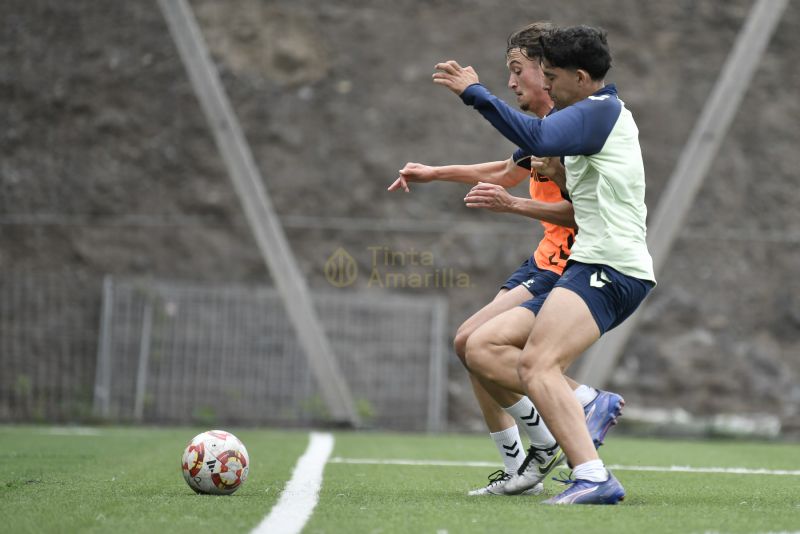 Fotos: Las Palmas Atlético, ante el sprint final de su Liga