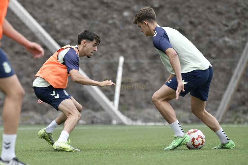 Fotos: Las Palmas Atlético, ante el sprint final de su Liga