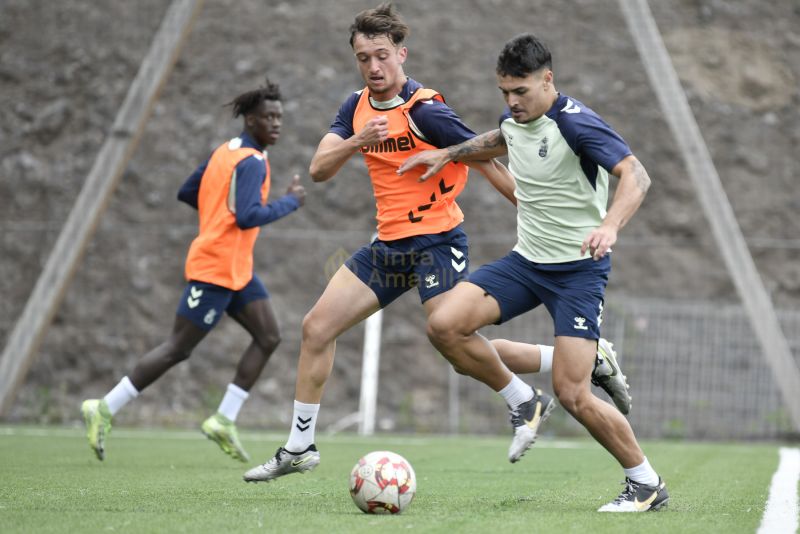 Fotos: Las Palmas Atlético, ante el sprint final de su Liga