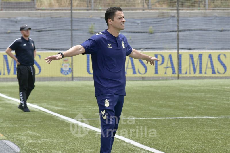El duelo UD Las Palmas-CD Tenerife por el título regional se resuelve en la última jornada
