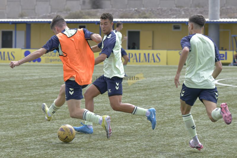 Sesión conjunta de Las Palmas C y el juvenil de honor en el Anexo