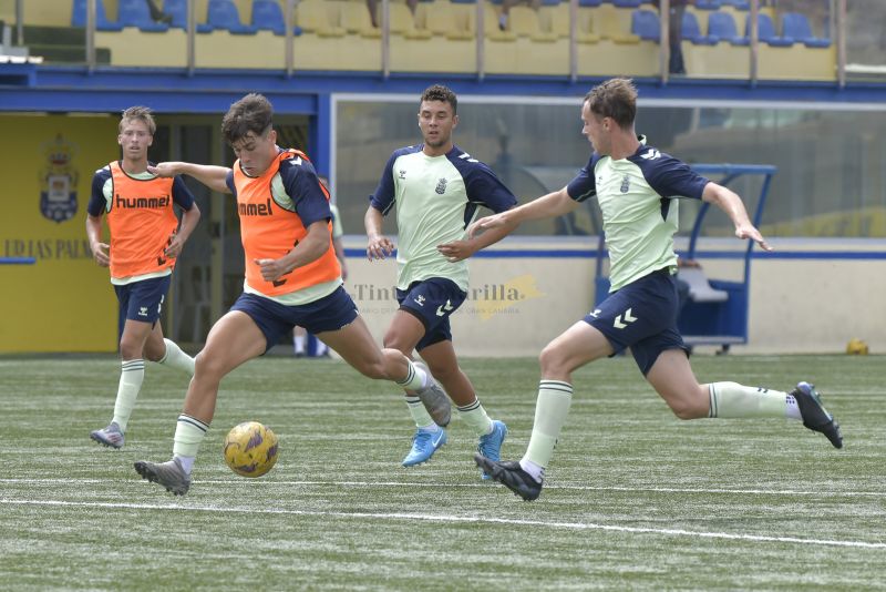 Sesión conjunta de Las Palmas C y el juvenil de honor en el Anexo