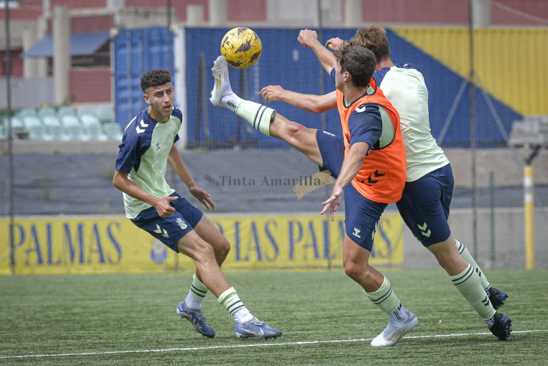 Sesión conjunta de Las Palmas C y el juvenil de honor en el Anexo