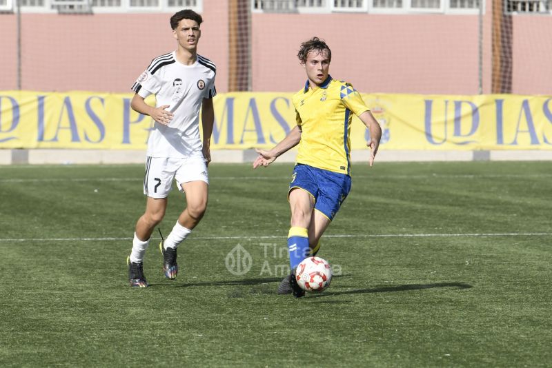 3-0: La UD Las Palmas bate también al tercer clasificado