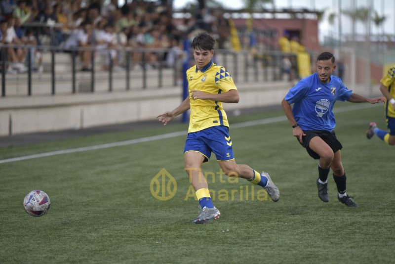 2-1: Las Palmas C asume el liderato solitario de la Preferente