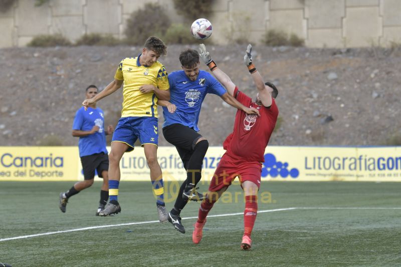 2-1: Las Palmas C asume el liderato solitario de la Preferente