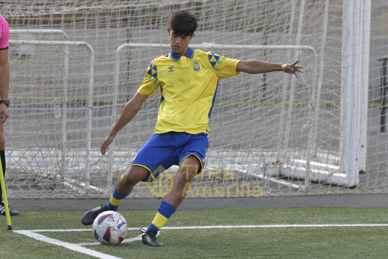 2-1: Las Palmas C asume el liderato solitario de la Preferente