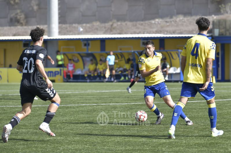 2-0: El Tamaraceite cae en las garras de Elías Romero