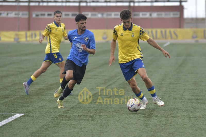 2-1: Las Palmas C asume el liderato solitario de la Preferente