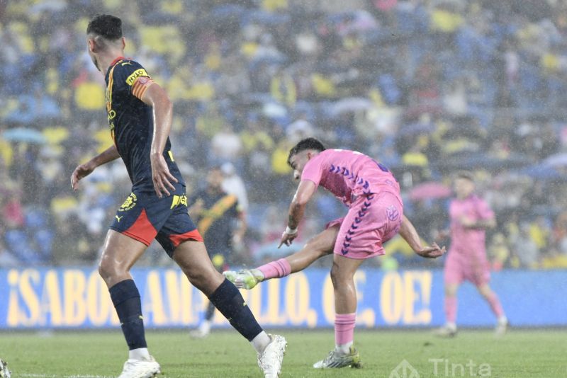 1-0: La UD mete más corazón que pincel para ganar otra batalla