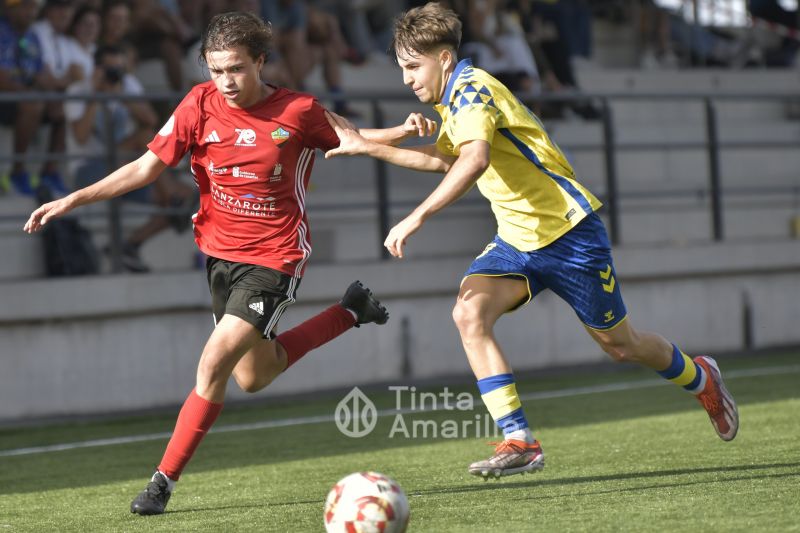 10-0: Iker León brilla en la victoria de Las Palmas con 6 goles y 1 asistencia