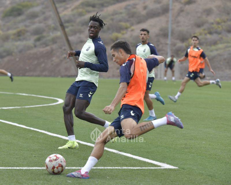 Fotos: San Mateo, próximo objetivo de Las Palmas Atlético