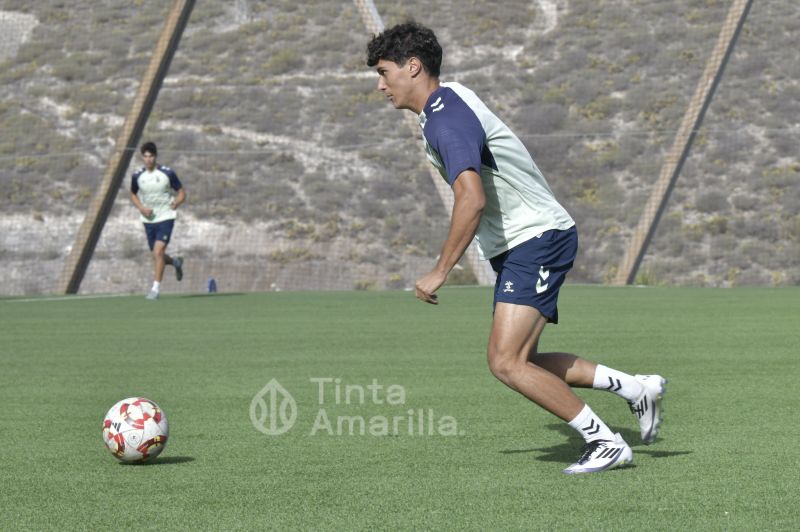 Fotos: Las Palmas Atlético, preparado para la segunda recta de la Liga