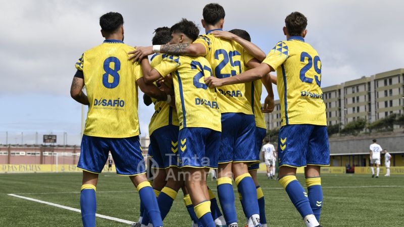 3-0: El filial vuelve al viceliderato tras ganar al Borussia tinerfeño