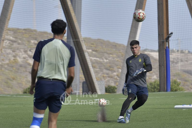 Fotos: Las Palmas Atlético, preparado para la segunda recta de la Liga