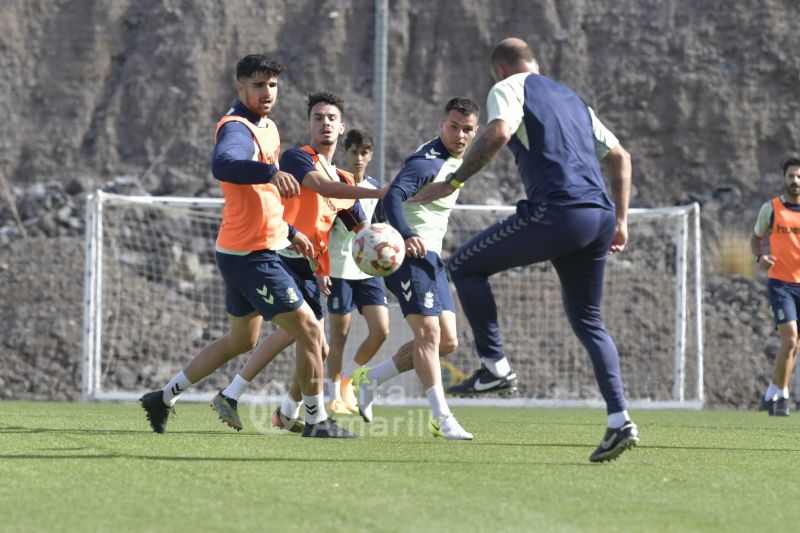 Fotos: Las Palmas Atlético, preparado para la segunda recta de la Liga