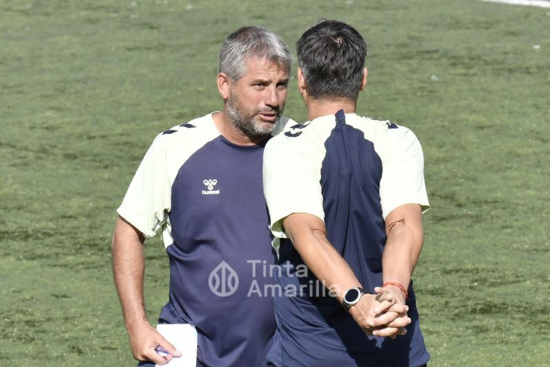 Fotos: Las Palmas C coloca su punto de mira en el filial del Sanfer