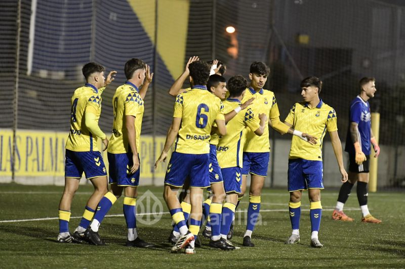 5-1: Pasillo para Las Palmas C y goleada en el Anexo