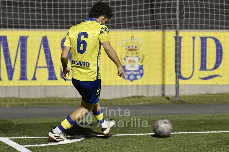 5-1: Pasillo para Las Palmas C y goleada en el Anexo