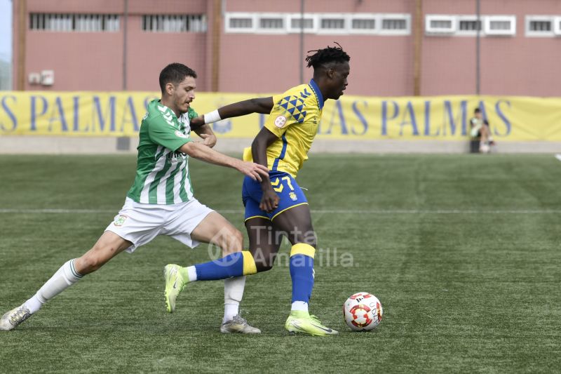 3-0: Las Palmas Atleti se hace grande como líder