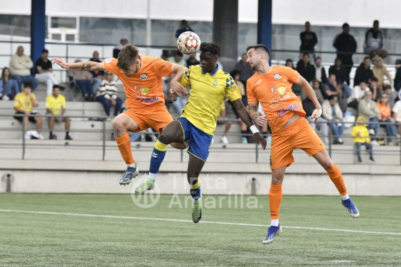 1-1: Las Palmas Atlético no remata al San Mateo y se escapan 2 puntos