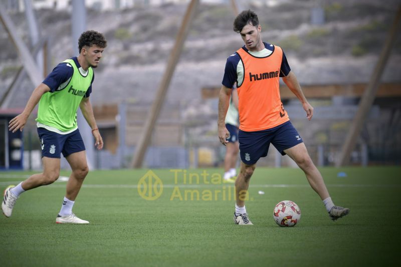 Fotos: Las Palmas Atlético, de ascendido a ascendido